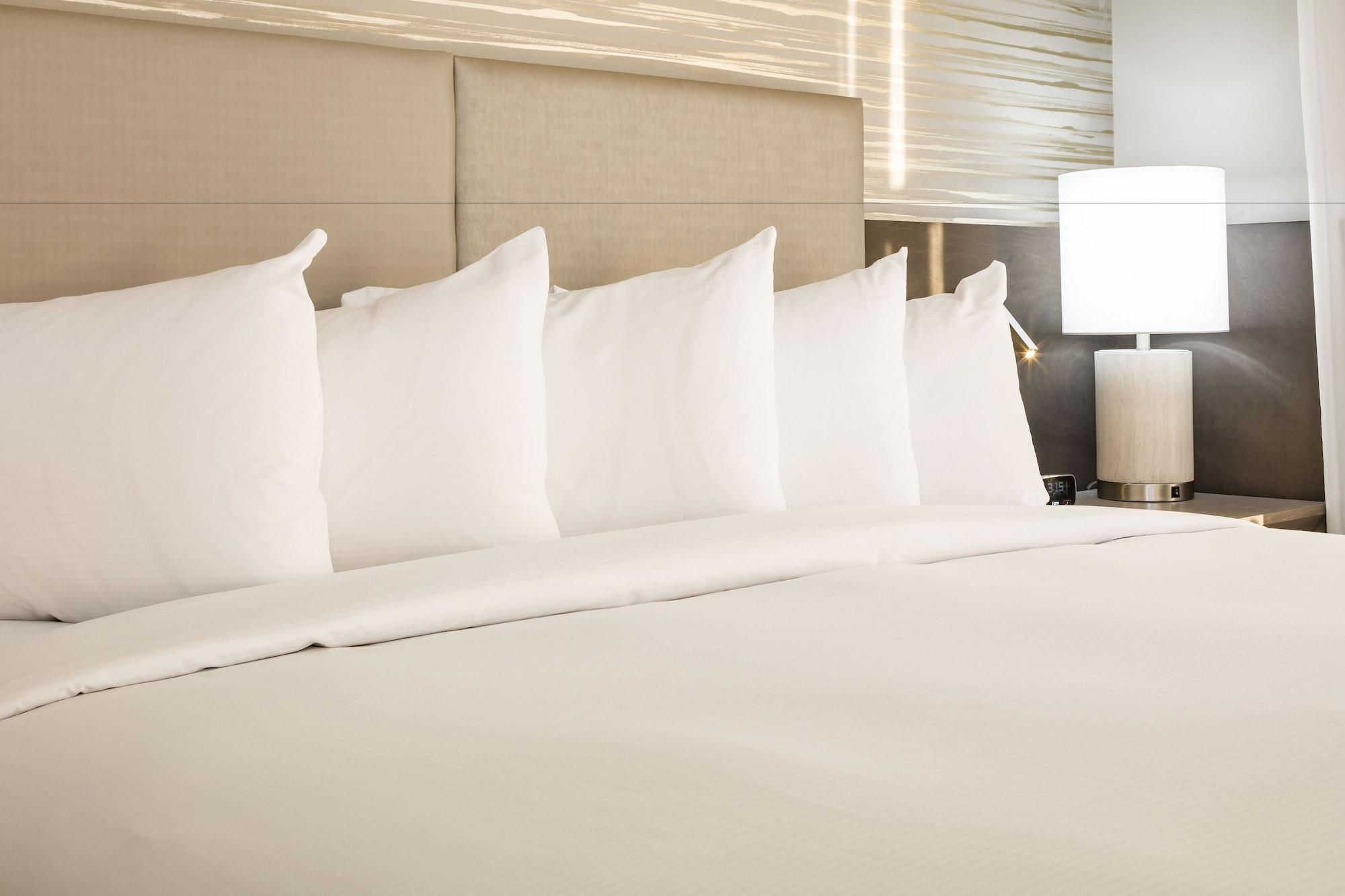 Doubletree By Hilton Boston Logan Airport Chelsea Hotel Kültér fotó