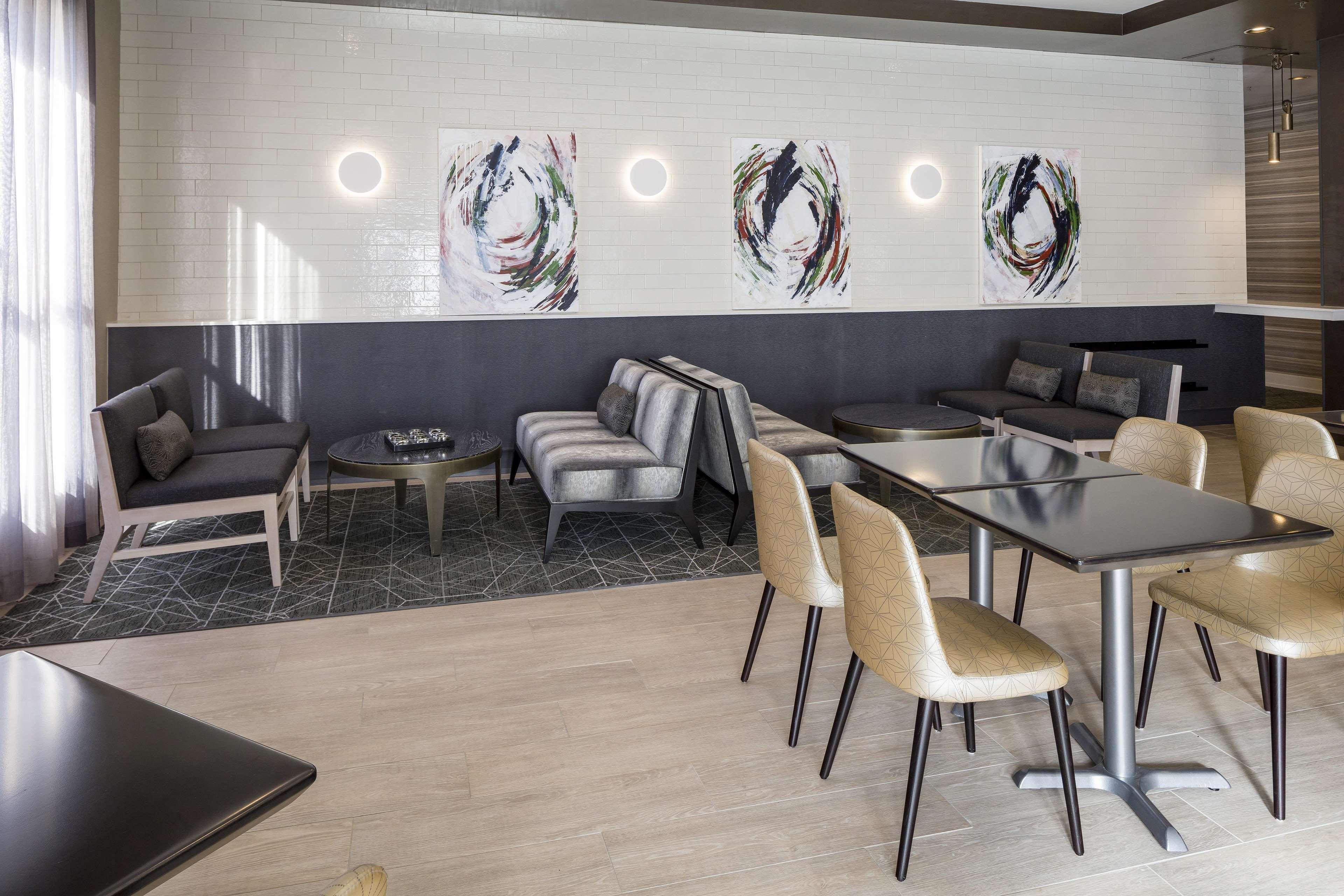 Doubletree By Hilton Boston Logan Airport Chelsea Hotel Létesítmények fotó