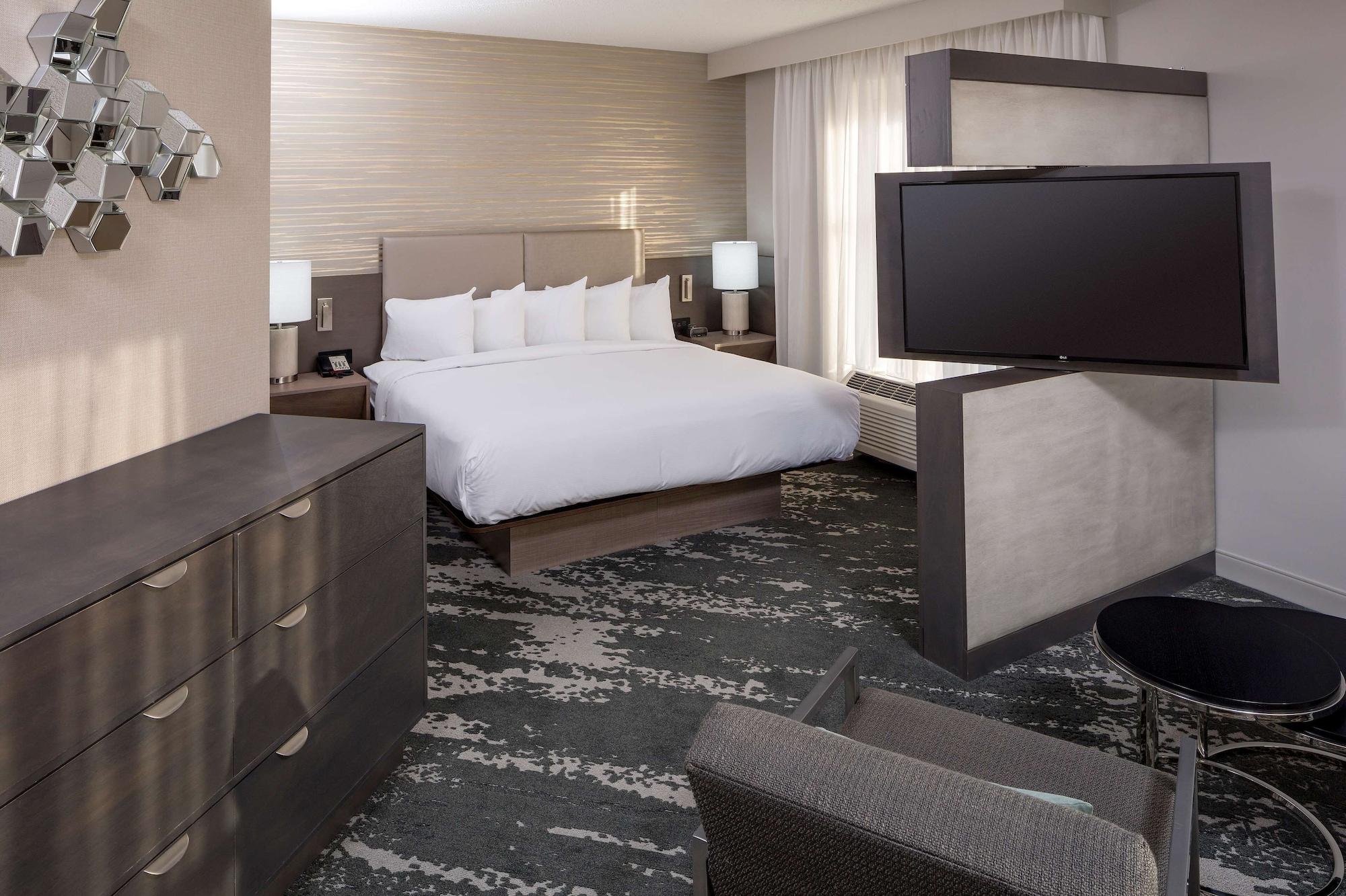 Doubletree By Hilton Boston Logan Airport Chelsea Hotel Kültér fotó