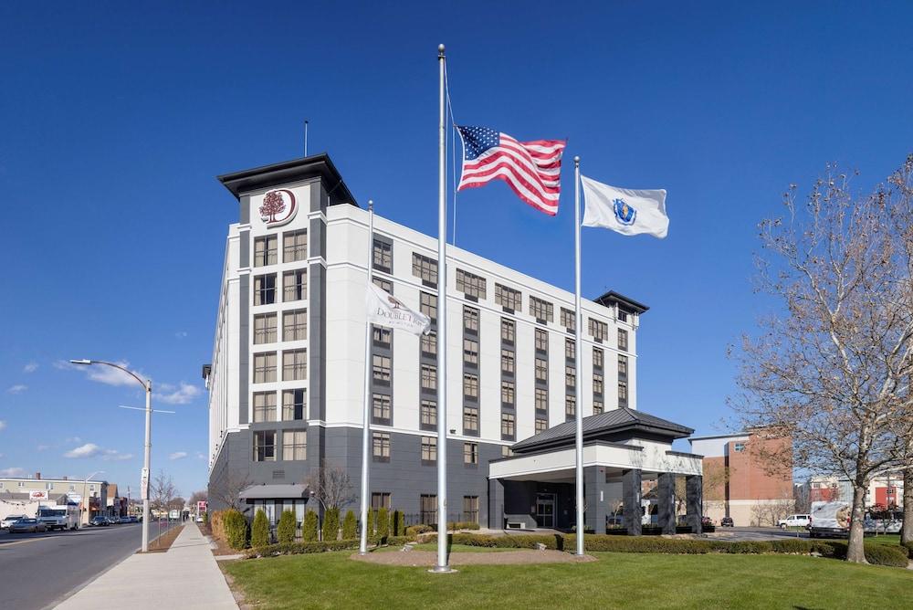 Doubletree By Hilton Boston Logan Airport Chelsea Hotel Kültér fotó