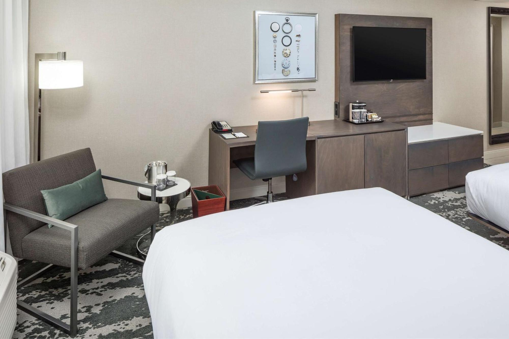 Doubletree By Hilton Boston Logan Airport Chelsea Hotel Kültér fotó